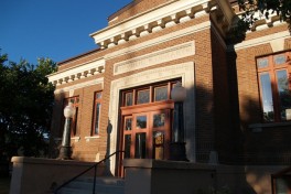 Carnegie Library Thief River Falls