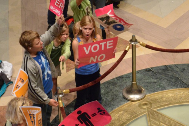 protesting children